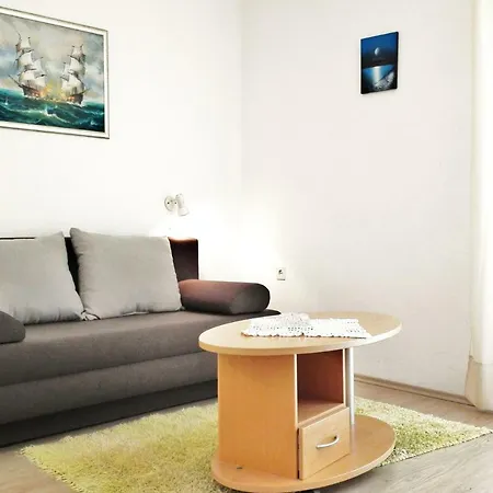 Delic Apartment *