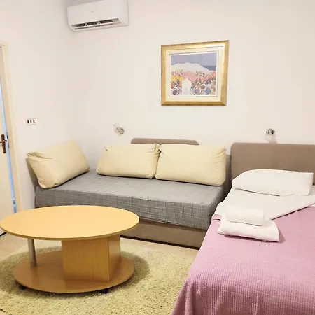 Delic Apartment *